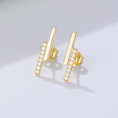 S925 sterling silver diamond ear studs