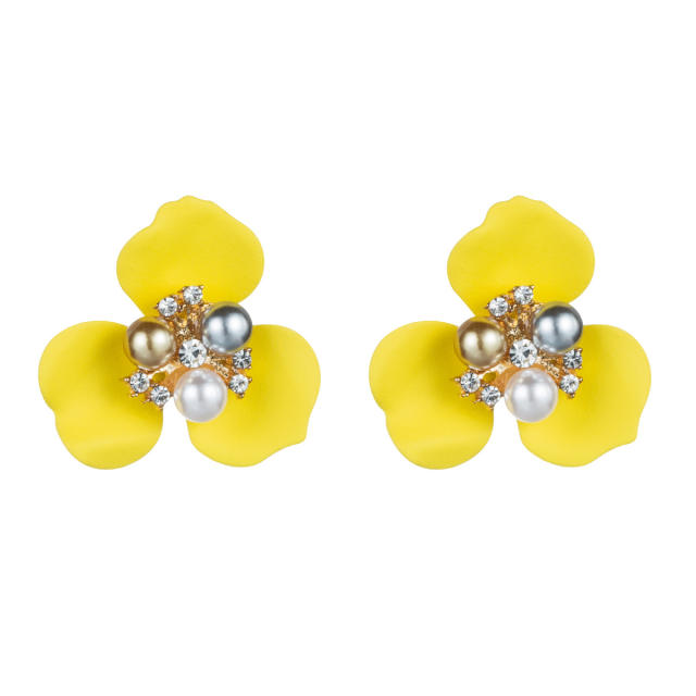 Pearl Rhinestone flower studs earrings