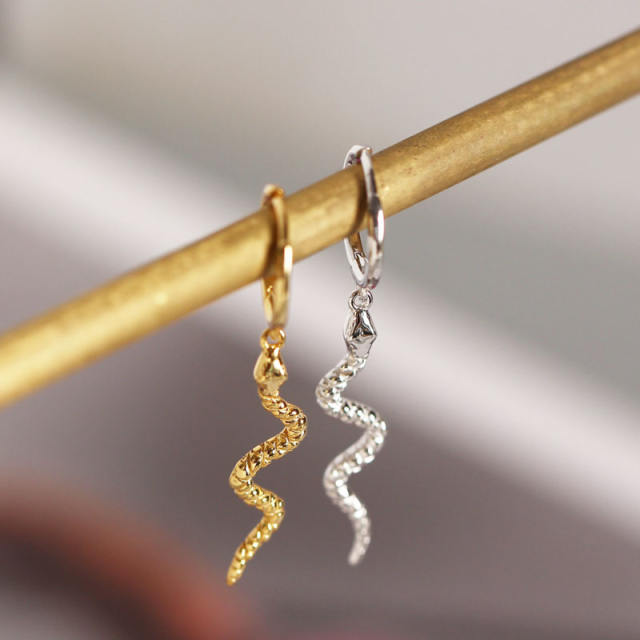 S925 silver snake huggie earrings
