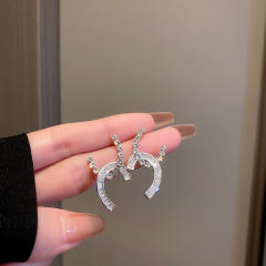 Crystal unique design ear studs