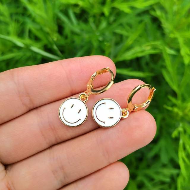 Smiley pendant earrings