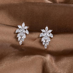 AAA cubic zircon leaf ear studs