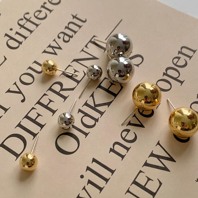 Cute ball ear studs