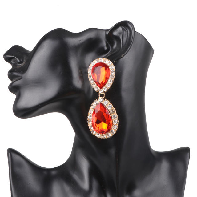 Colored drop earrings