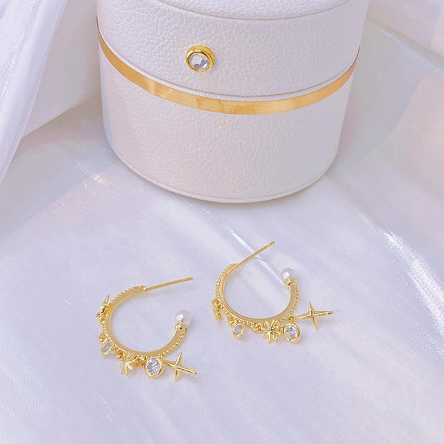 Star charm open hoop earrings