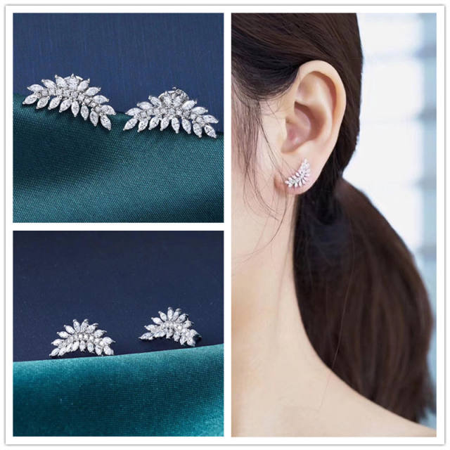 Creative diamond leaf ear studs