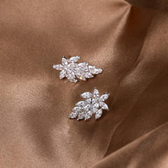 AAA cubic zircon leaf ear studs