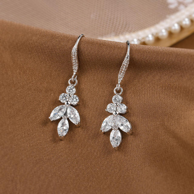 Amazon hot sale cubic zircon leaf earrings