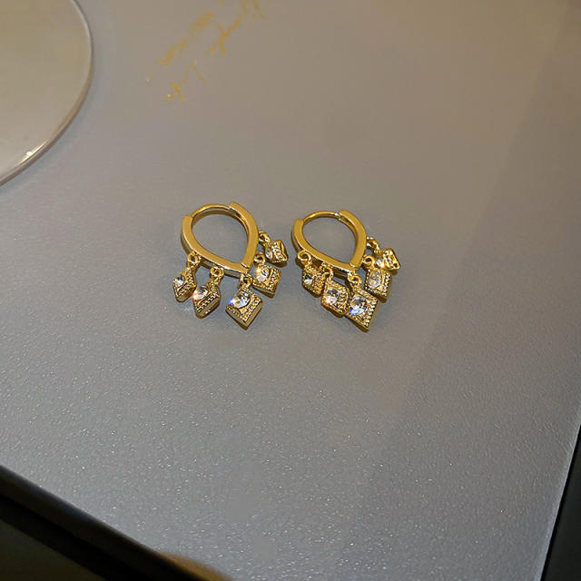Real gold plated short tassel huggie earrings