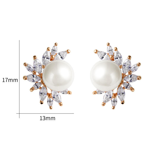 AAA cubic zircon pearl ear studs