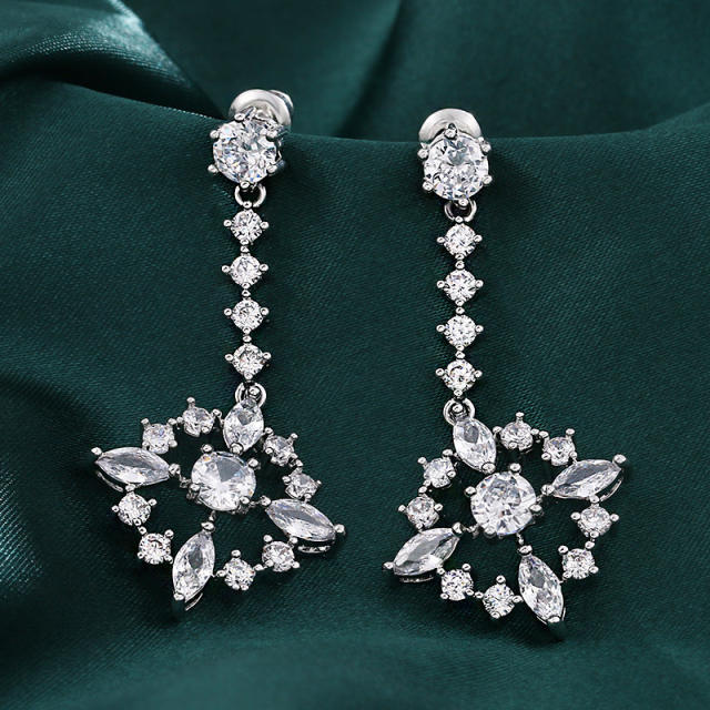 AAA cubic zircon dangle earring