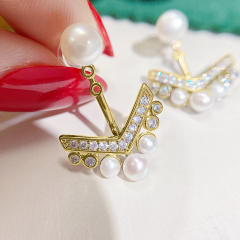 Faux pearl V shape jacket earrings