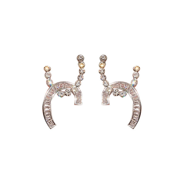 Crystal unique design ear studs