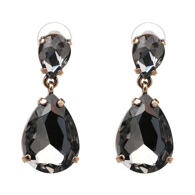 Colored drop earrings
