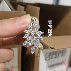 Luxury cubic zircon bridal earrings
