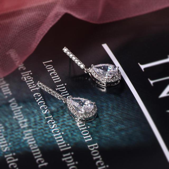 Elegant cubic zircon drop earrings
