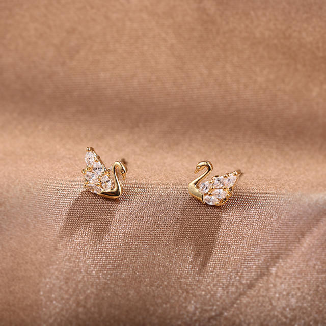 S925 needle diamond swan ear studs