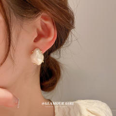 Baroque pearl ear studs