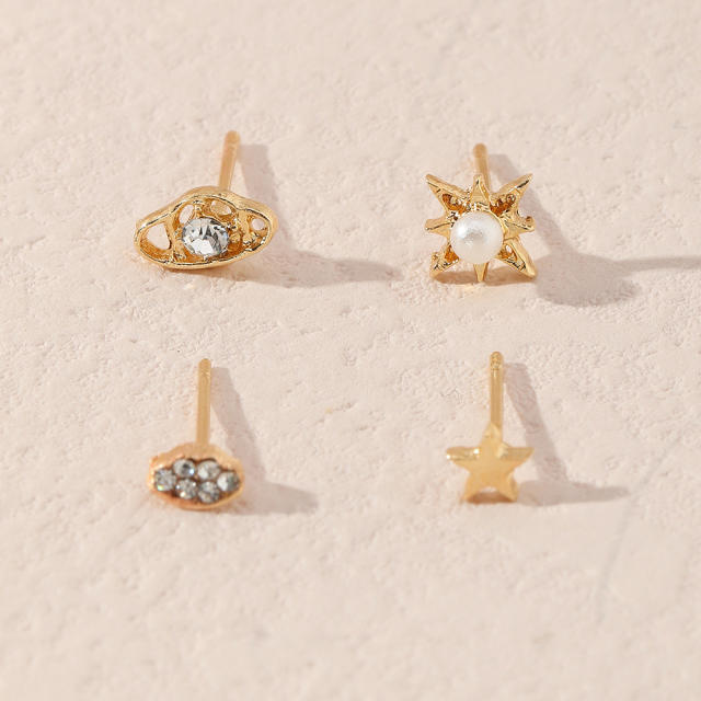 Pearl stud earrings set