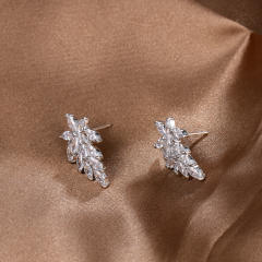 AAA cubic zircon leaf ear studs