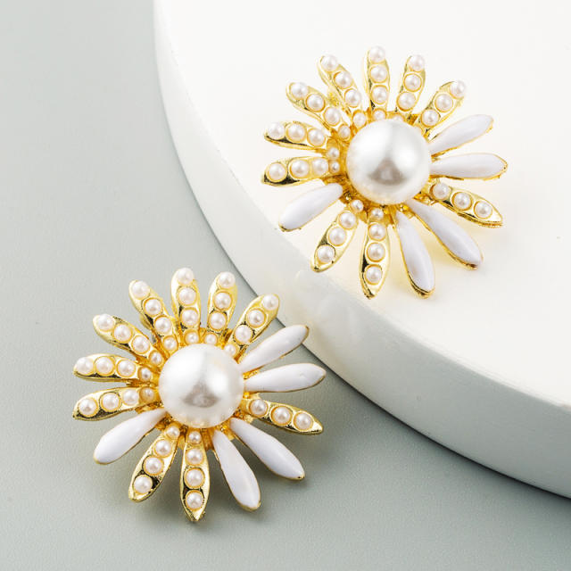 Pearl Sun flower studs earrings925 Silver Needle