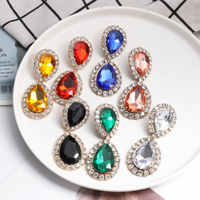 Colored drop earrings