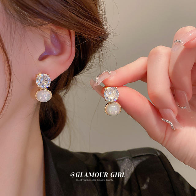 Crystal pearl drop earrings