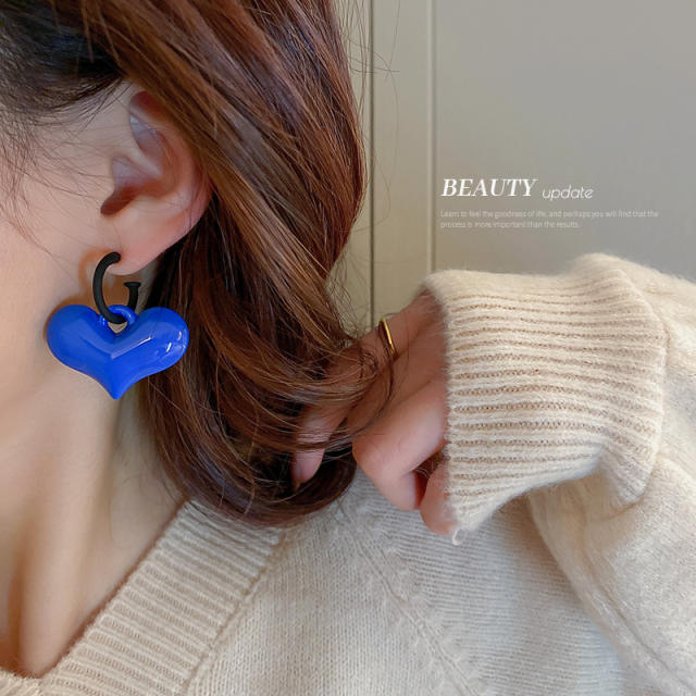S925 needle colored heart earrings