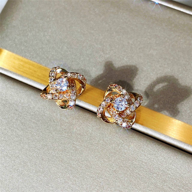 Cubic zircon chic ear studs