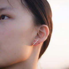 S925 sterling silver cubic zircon cross ear studs