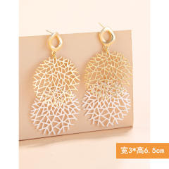 Chinse trend hollow metal creative earrings for women