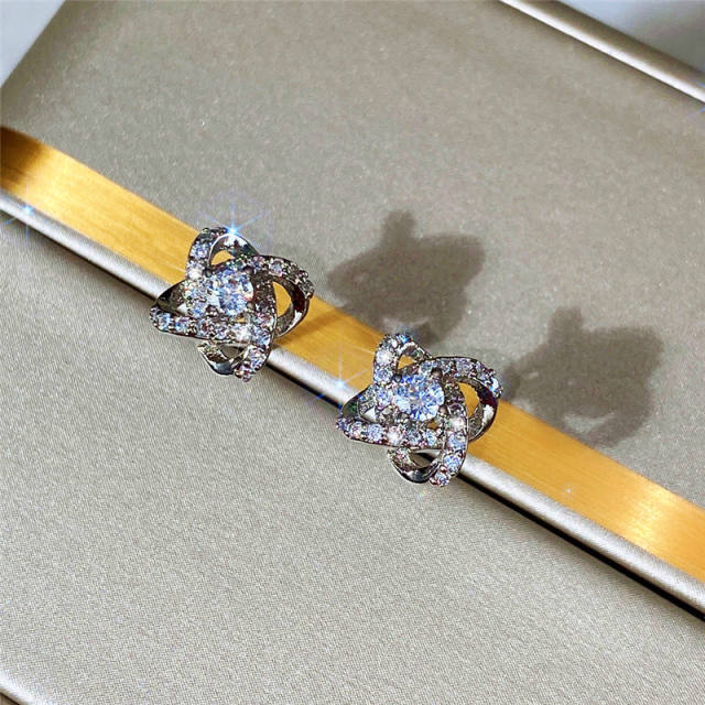 Cubic zircon chic ear studs