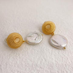 Baroque pearl drop earrings