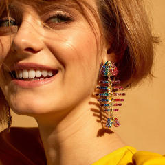 Rhinestone setting fishbone earrings
