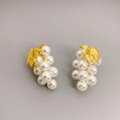 New pearl beads grape shape ear studs