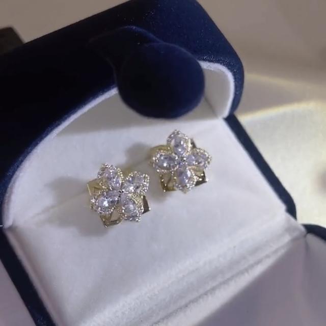 Tiktok hot sale cubic zircon clover rotatable ear studs