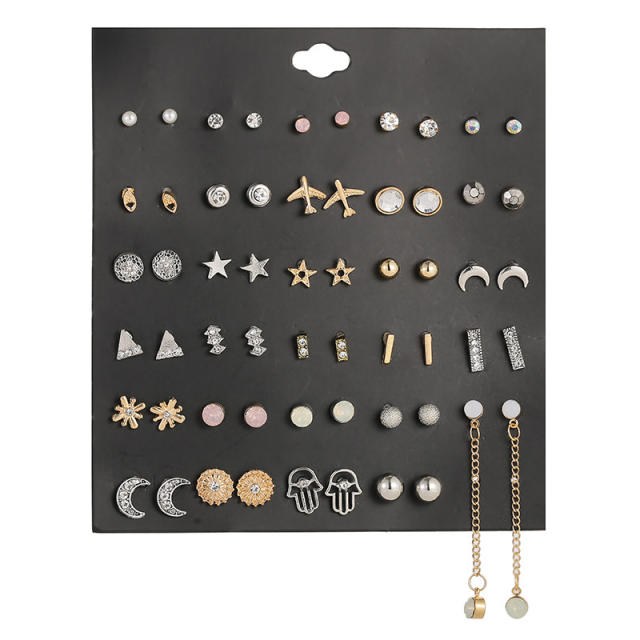pearl and flower multi element ear studs set
