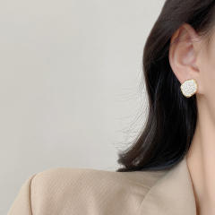 Korean fashion 925 needle black white ear studs