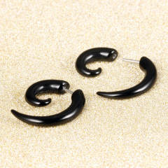 Fashion black snail unisex earrings