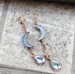 Asymmetric blue moon star earrings