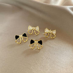 Korean fashion enamel white black bow cute ear studs