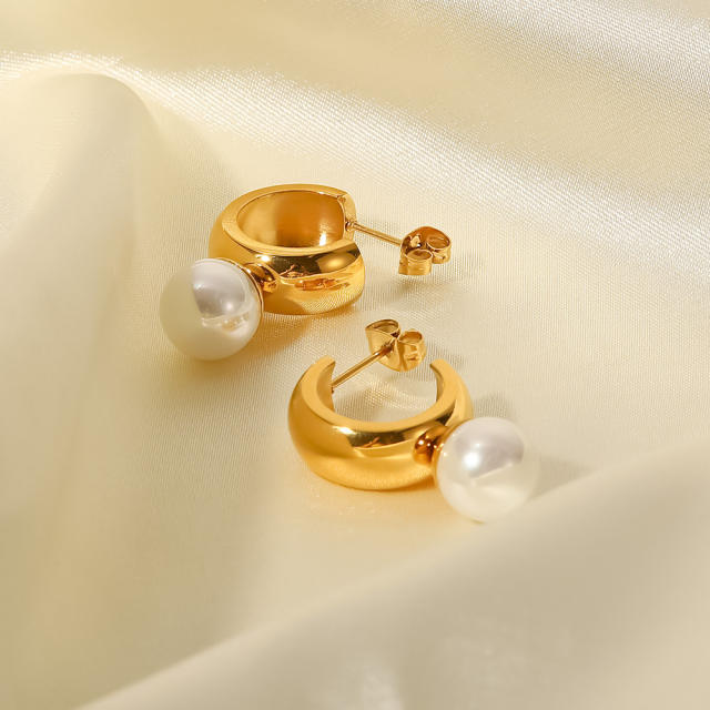 18KG stainless steel pearl ear studs