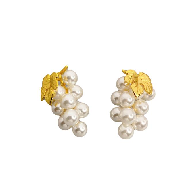 New pearl beads grape shape ear studs