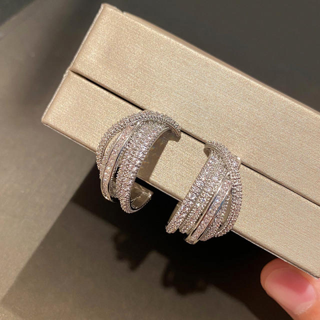 Occident fashion full of diamond open hoop earrings