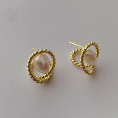 Vintage water pearl 925 needle real gold plated ear studs
