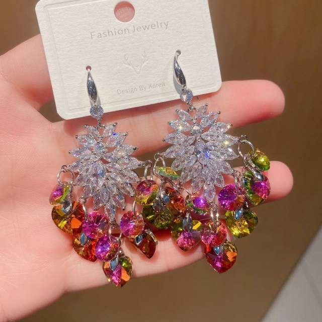 Luxury color crystal diamond dangle earrings