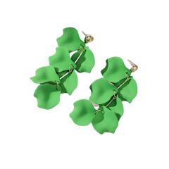 Color leaf design beach earrings