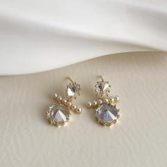 Korean style Pearl zircon earrings