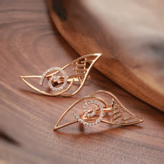 New Diamond hollow earrings