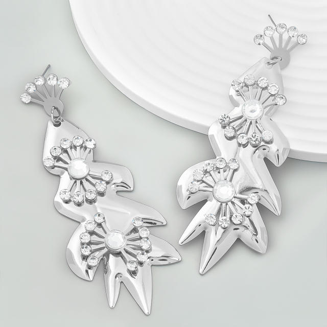 Rhinestone leaf shape chunky earrings